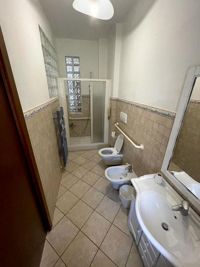 L'Anima Del Viaggio A Torino Apartment Luaran gambar